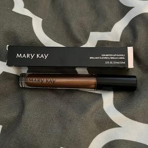 Nib unlimited lip gloss